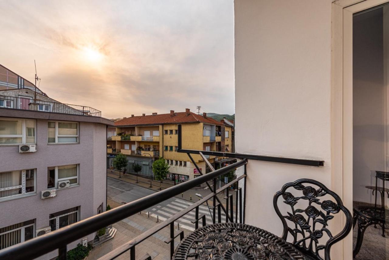 Apartamento Fenix Lux Apartman Centar Vranje Exterior foto